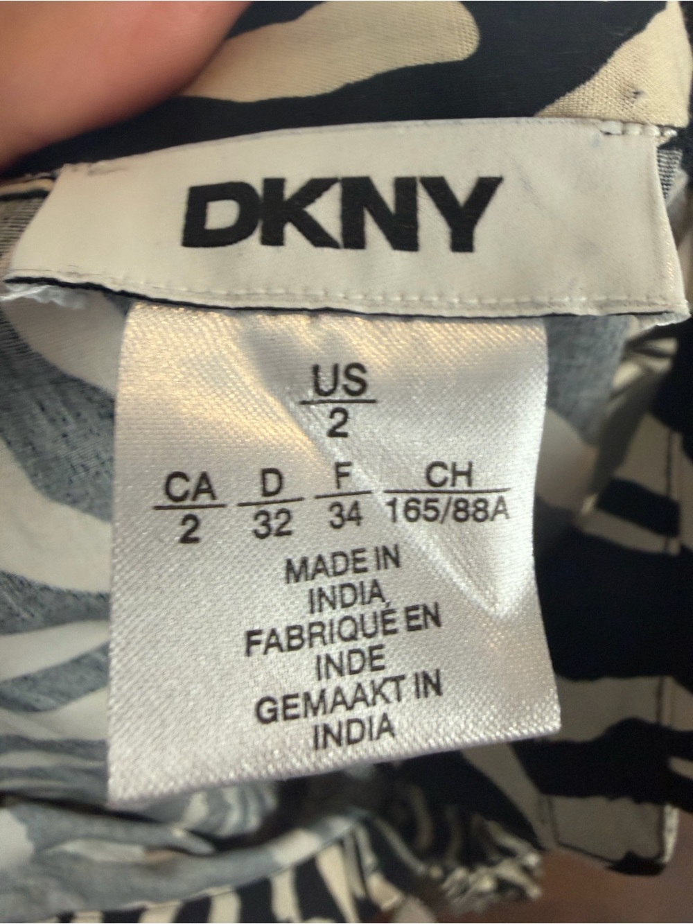 DKNY Elbow Sleeve Collared Neck Button-Front Belted Shirt Dress Zebra Print - Picture 8 of 9